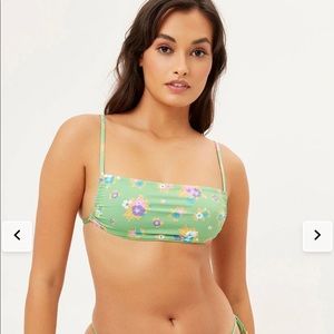 Frankies Bikinis Kailyn green Top
